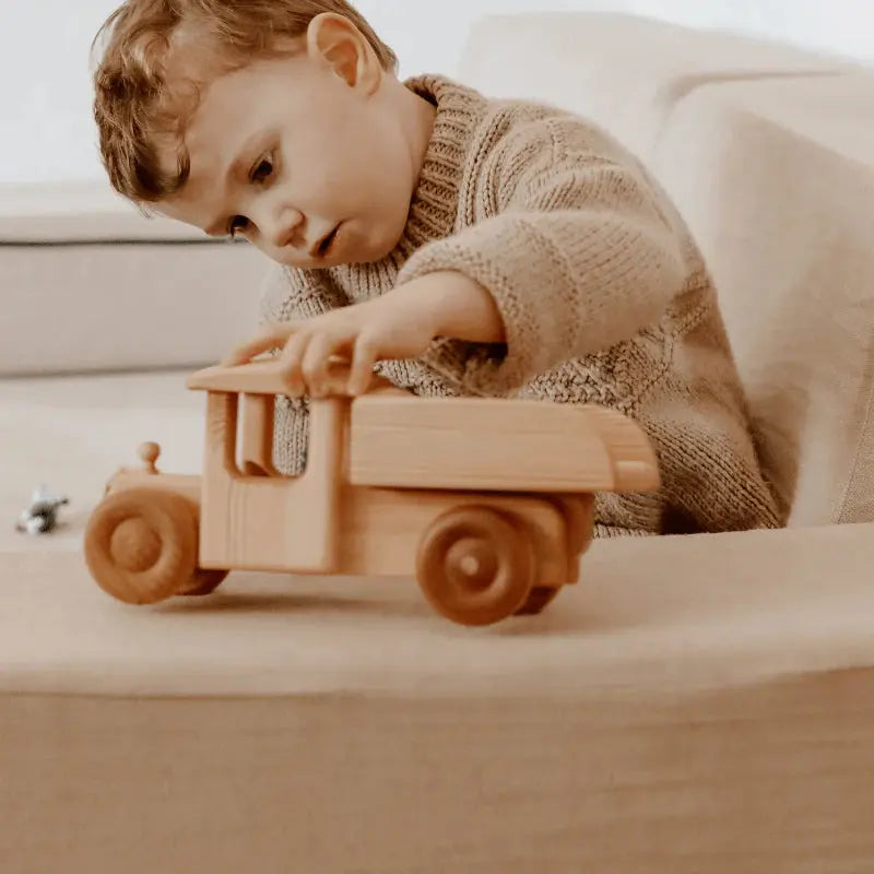 The Curated Parcel - Debresk