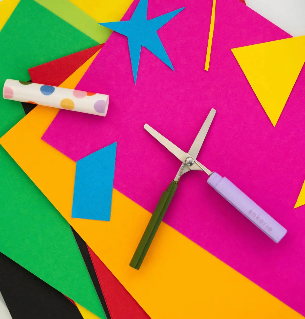 Kikkerland // On The Go Pocket Scissors Kikkerland