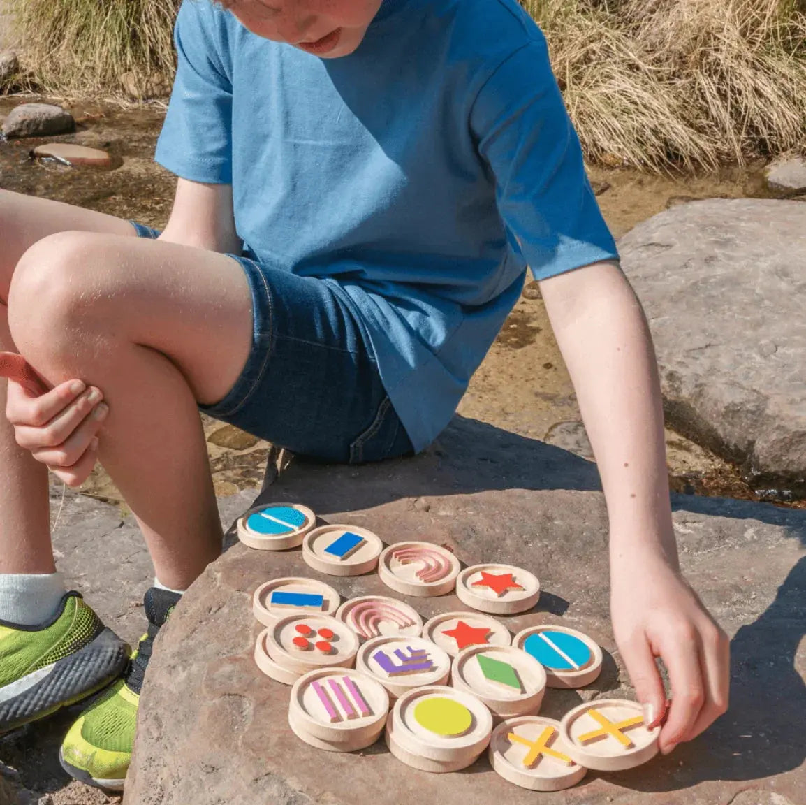 The Freckled Frog //Let's Feel Tactile Disks The Freckled Frog