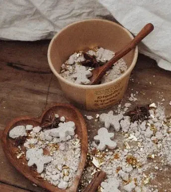 PlayFizz // Ginger Fizzmas Folk - Crumble Cup Wild Child Mountain