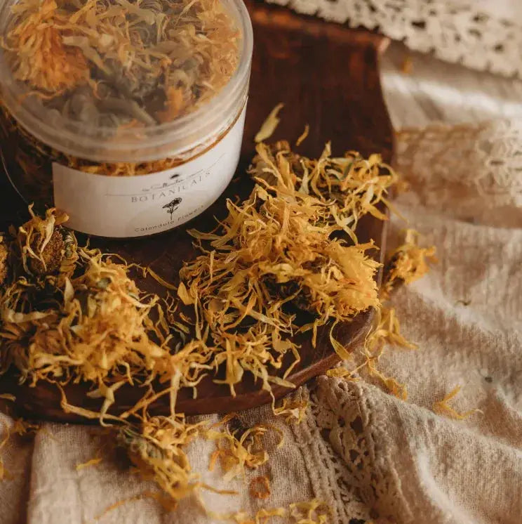 Saltwater // Botanicals Mix - Calendula Flowers and Petals Saltwater Collective