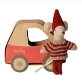 Maileg // Christmas Mouse Little Sister in Car Box Maileg