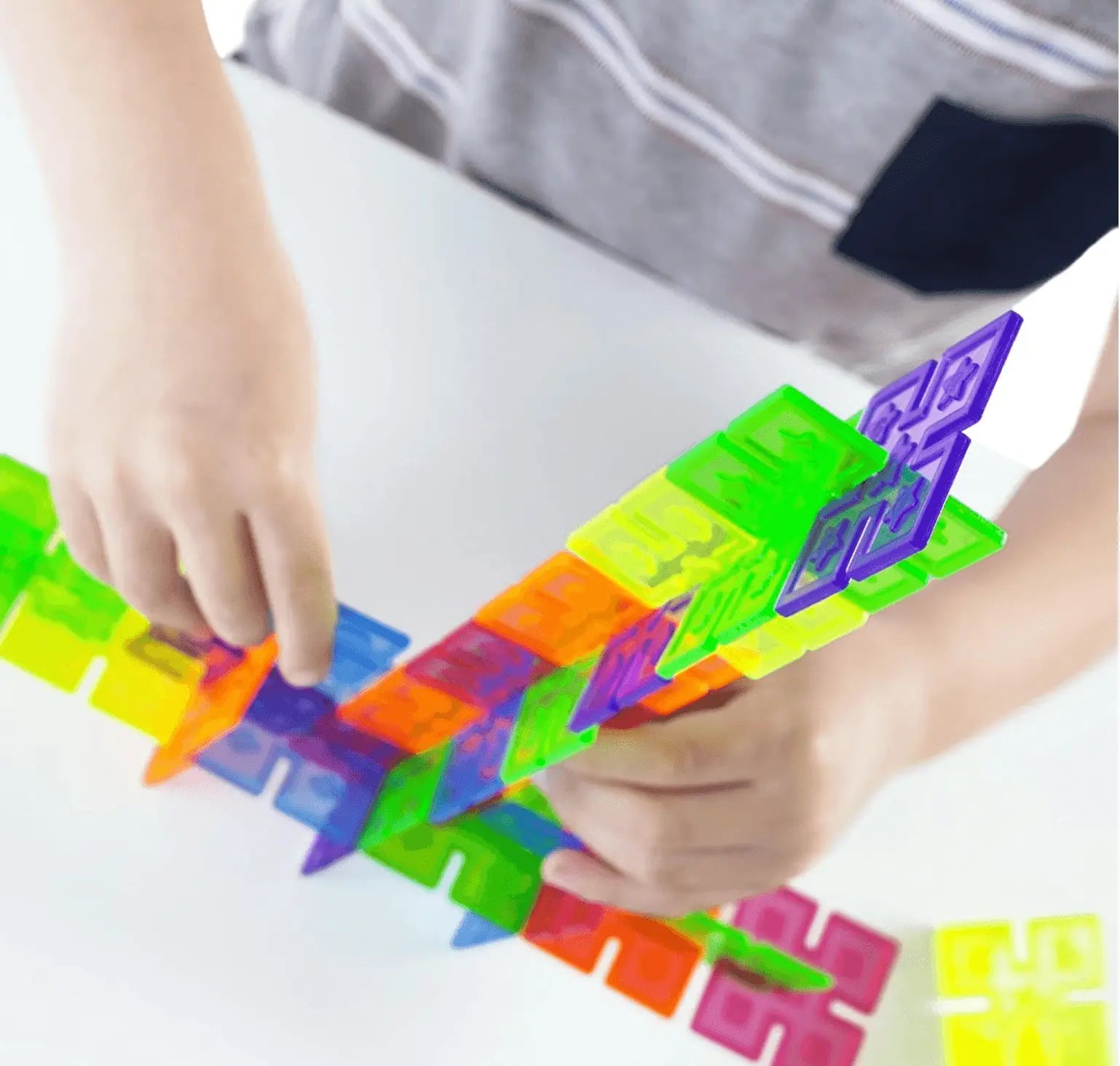 Guidecraft // Interlox Squares - 96 pc. set Guidecraft