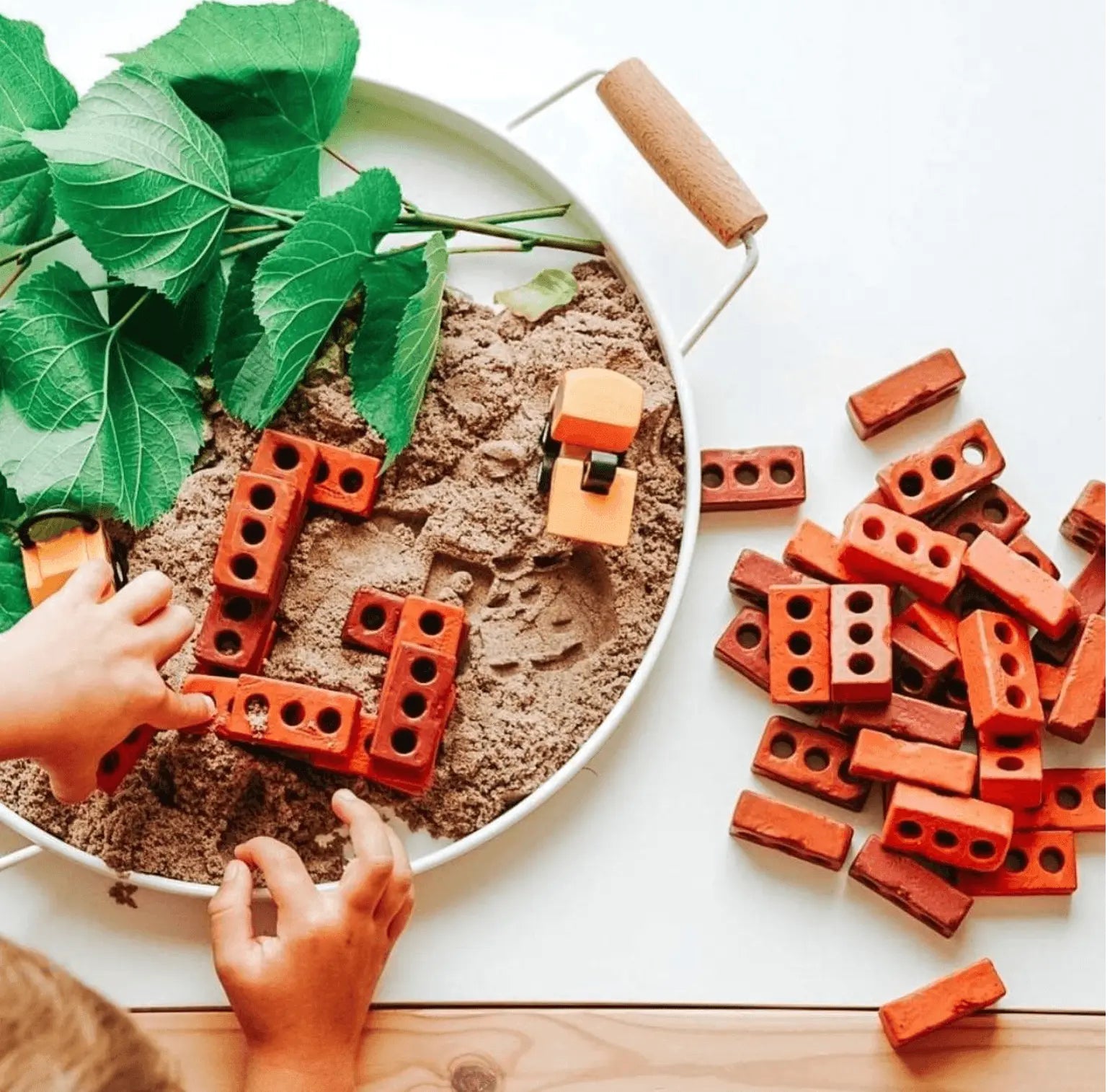 Guidecraft // Little Bricks - 60 pc. set Guidecraft