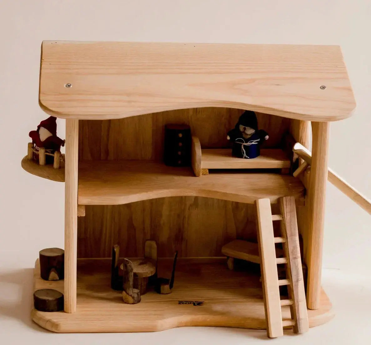 Qtoys // Two Storey Cottage House QToys