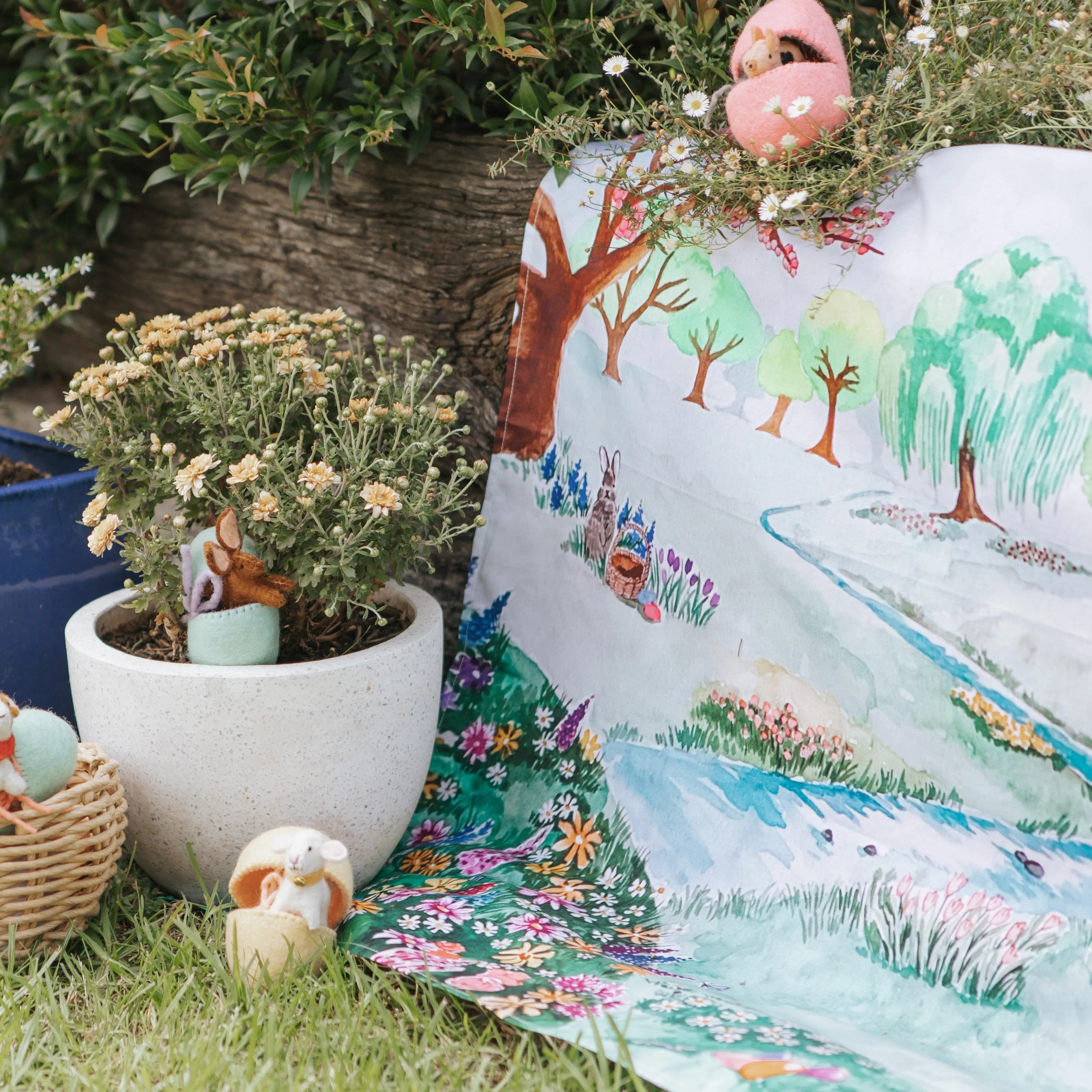 Wonderie // Easter In The Meadow Play Cloth Wonderie