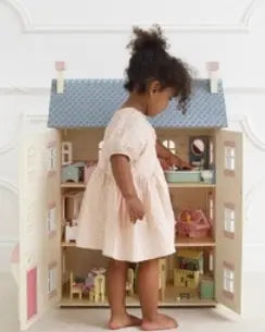 Le Toy Van Cherry Tree Hall Doll House Le Toy Van