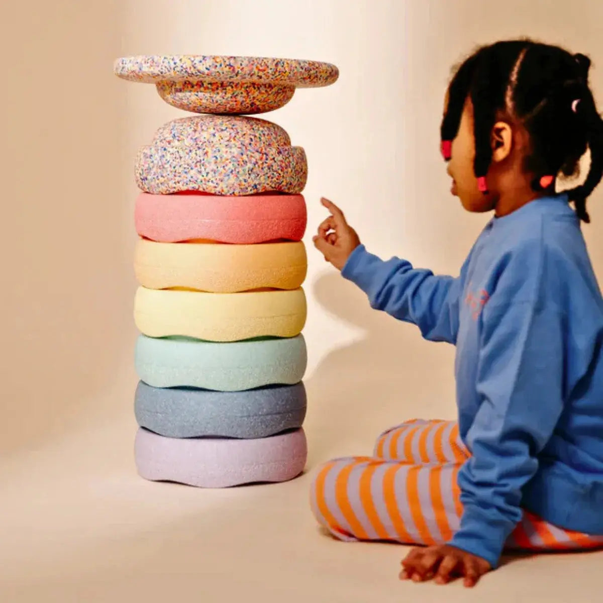 Stapelstein Balance Stepping Stones - Original + Board Combination, Set of 8, Rainbow Pastel Complete Stapelstein