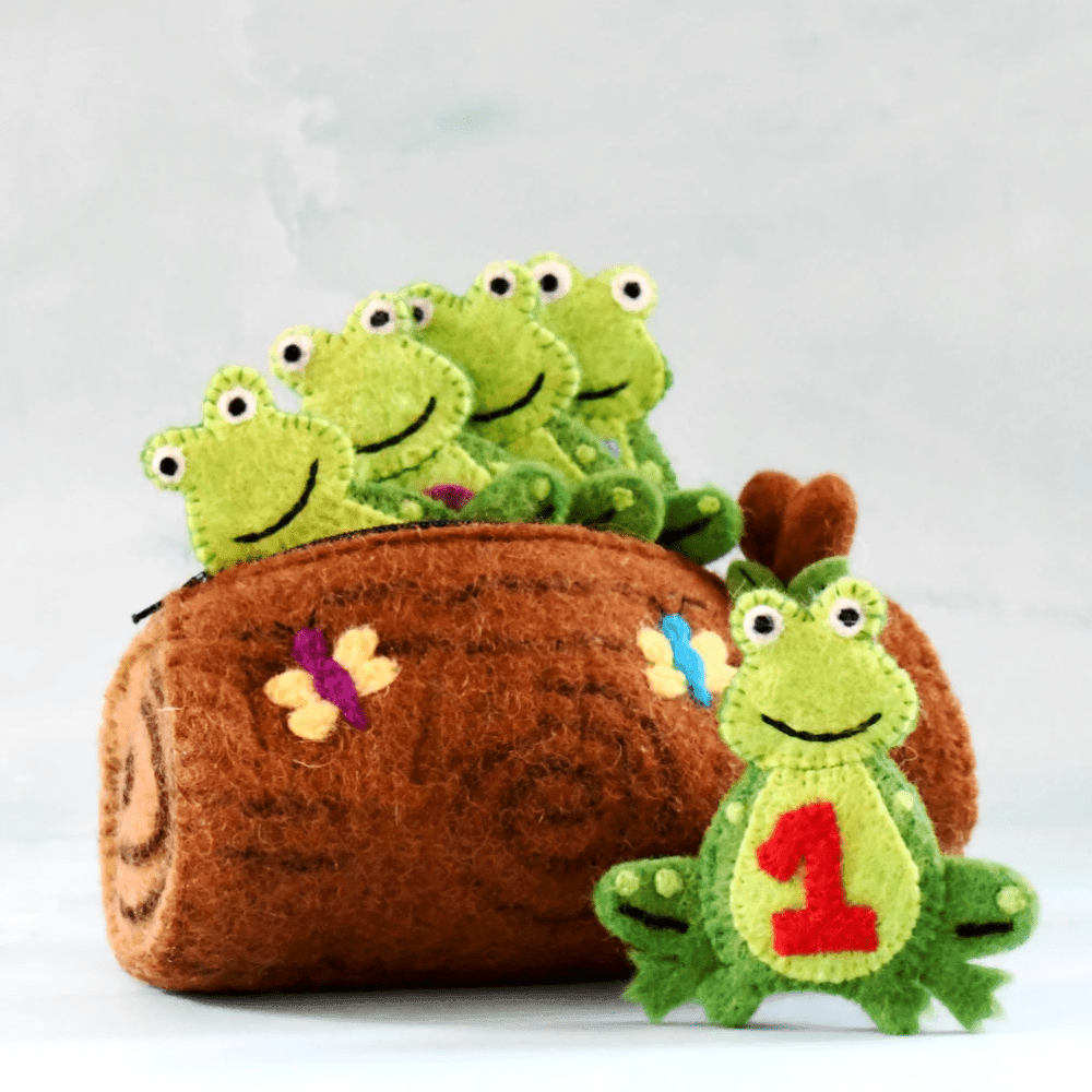The Curated Parcel - Felt Finger Puppet -5 Little Speckled Frogs With Log Bag 