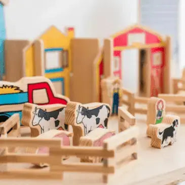 The Freckled Frog // Happy Architect Farm Set The Freckled Frog