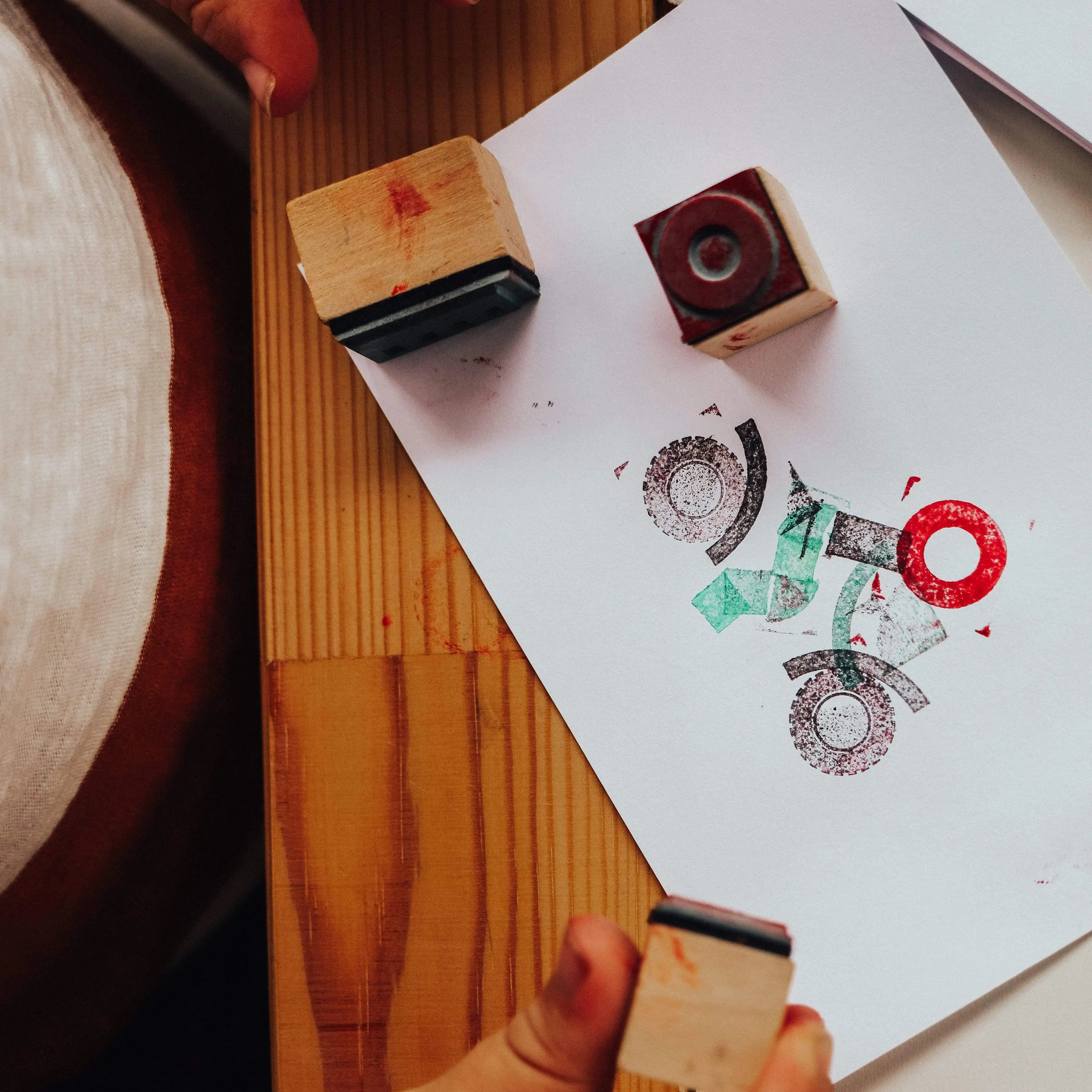 The Curated Parcel - Londji // Bam