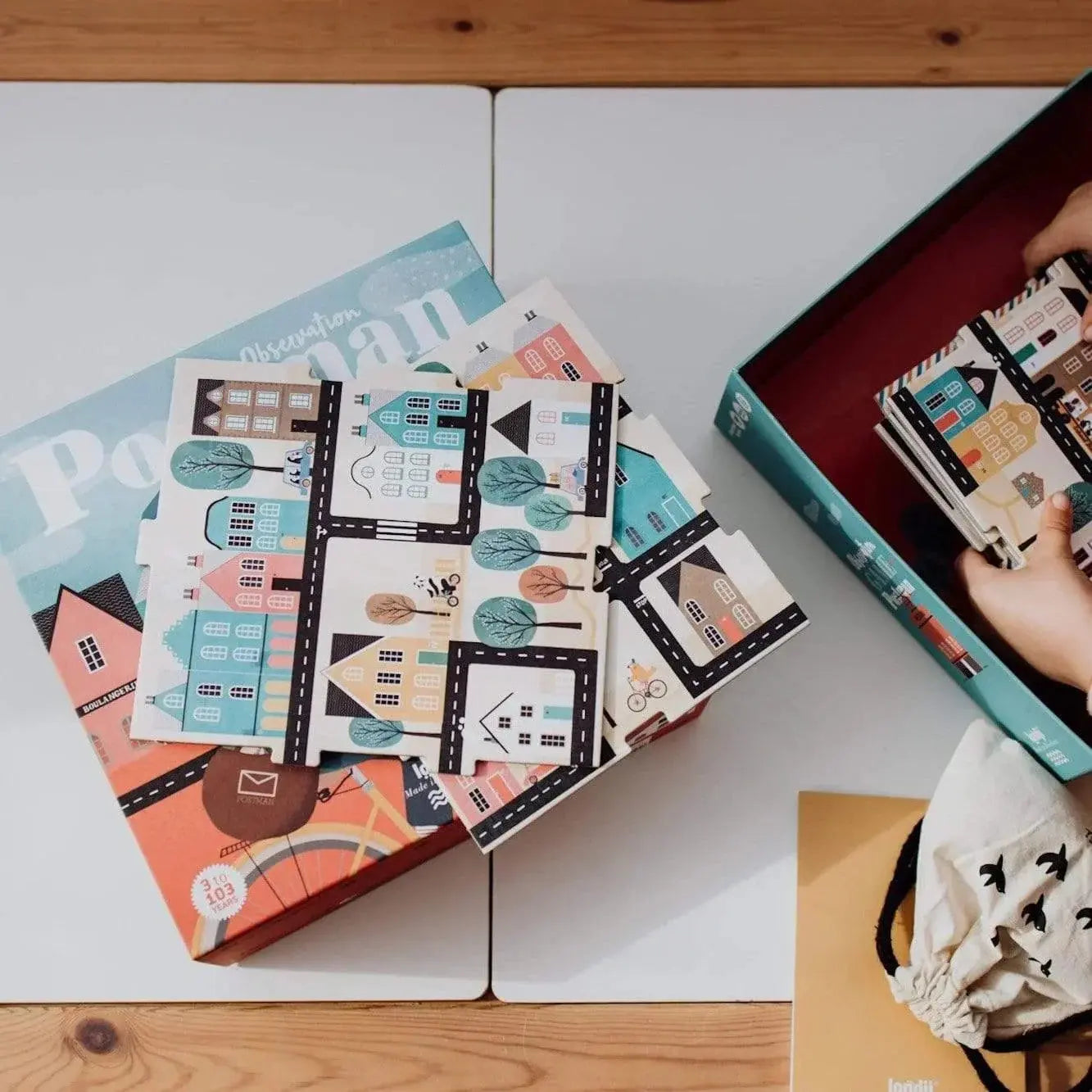 The Curated Parcel - Londji // Postman