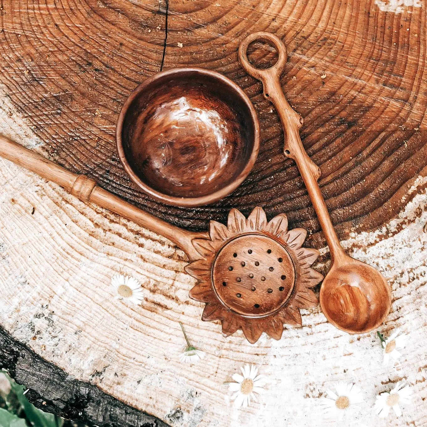The Curated Parcel - Wild Tree Tools // Sunflower Slotted Spoon ⓒ