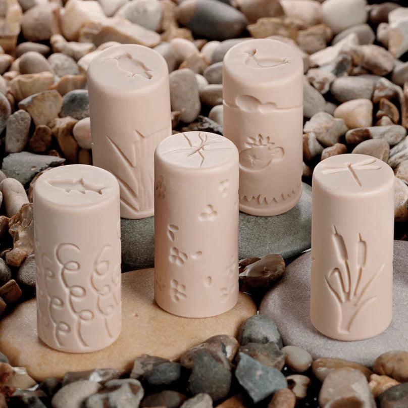 The Curated Parcel - Yellow Door // Let's Roll - Pond Life