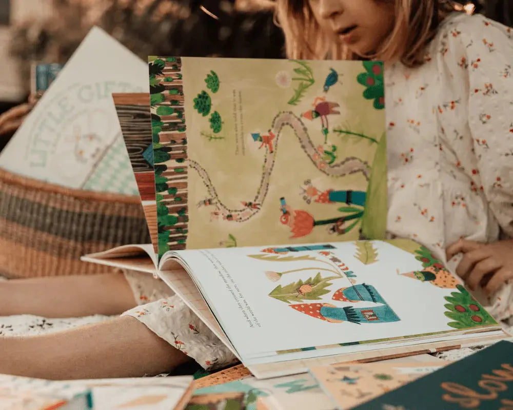  The Curated Parcel - Teachable Moments in the Everyday by Emma Kirk @pagesandpaintau