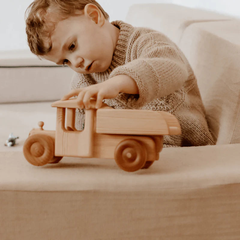The Curated Parcel - Debresk 