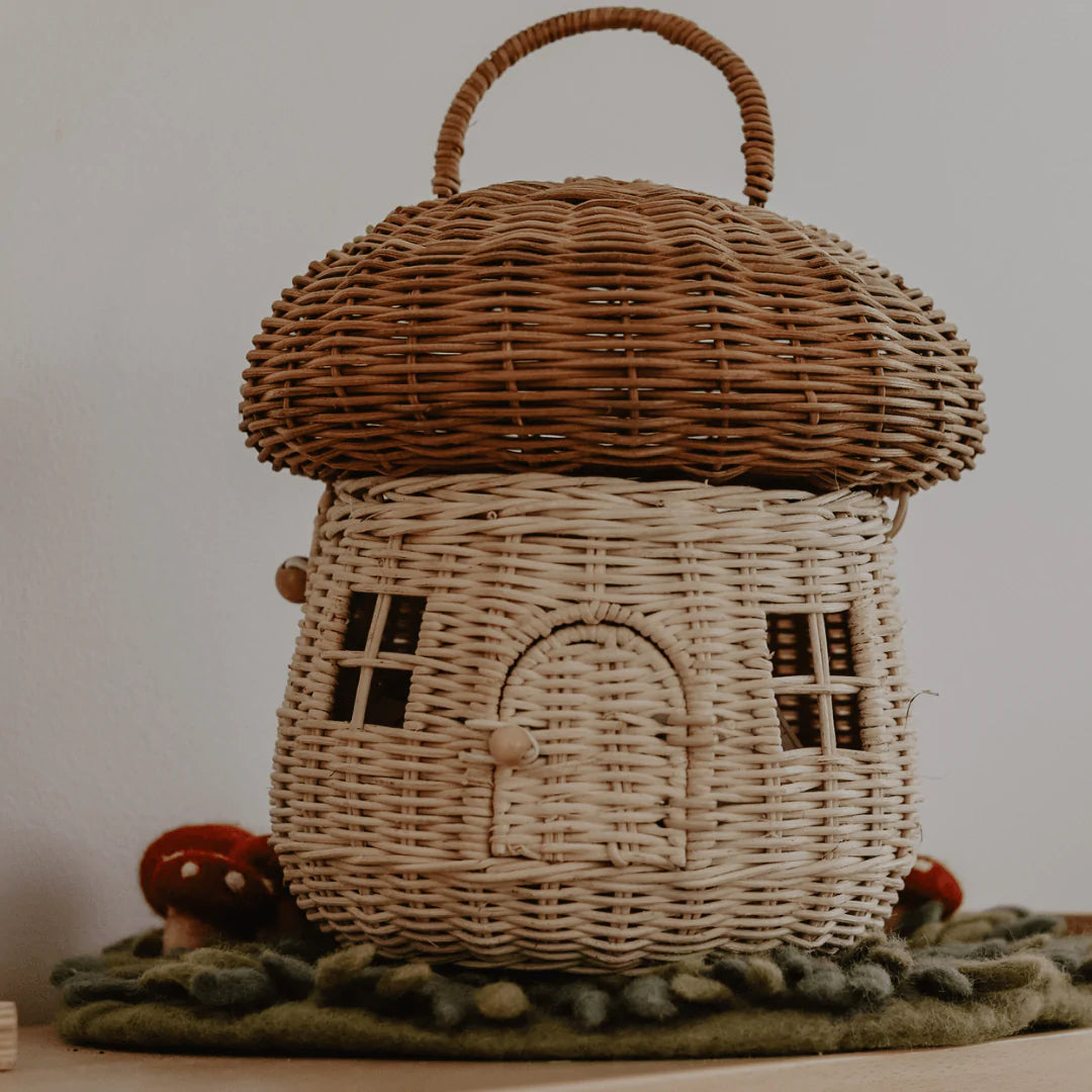 The Curated Parcel - Olli Ella 