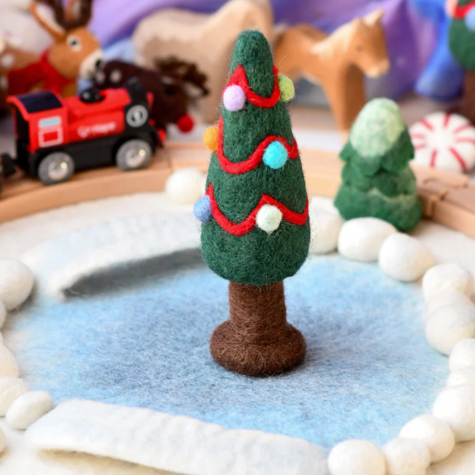 Felt Christmas Tree With Colourful Dots