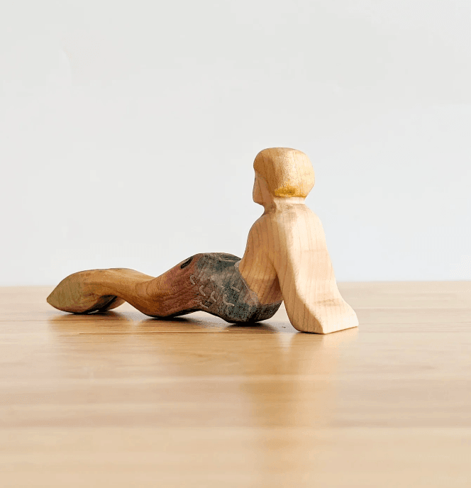 NOM // Wooden Merman