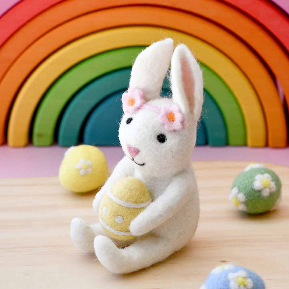 Felt Rabbit With Easter Egg