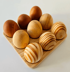 Qtoys // Natural Eggs With Tray
