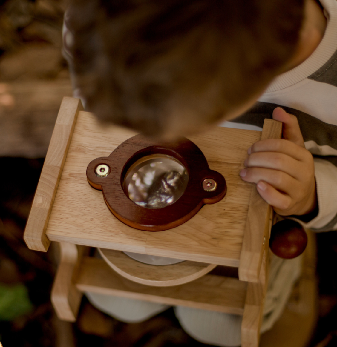 Qtoys // Natural Wooden Microscope STEM QToys