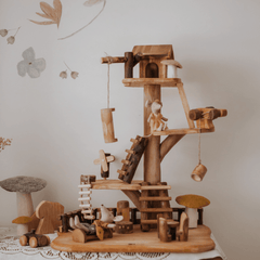 Qtoys // Adventure Tree House