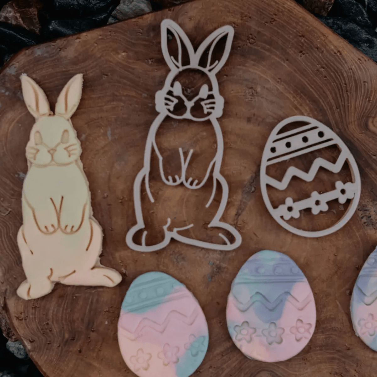 The Curated Parcel - Eco Cutter - Bunny &amp; Egg Set 
