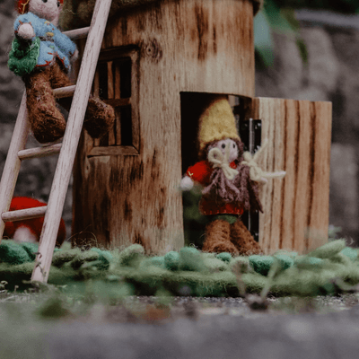 The Curated Parcel - Gnome Family (4) 