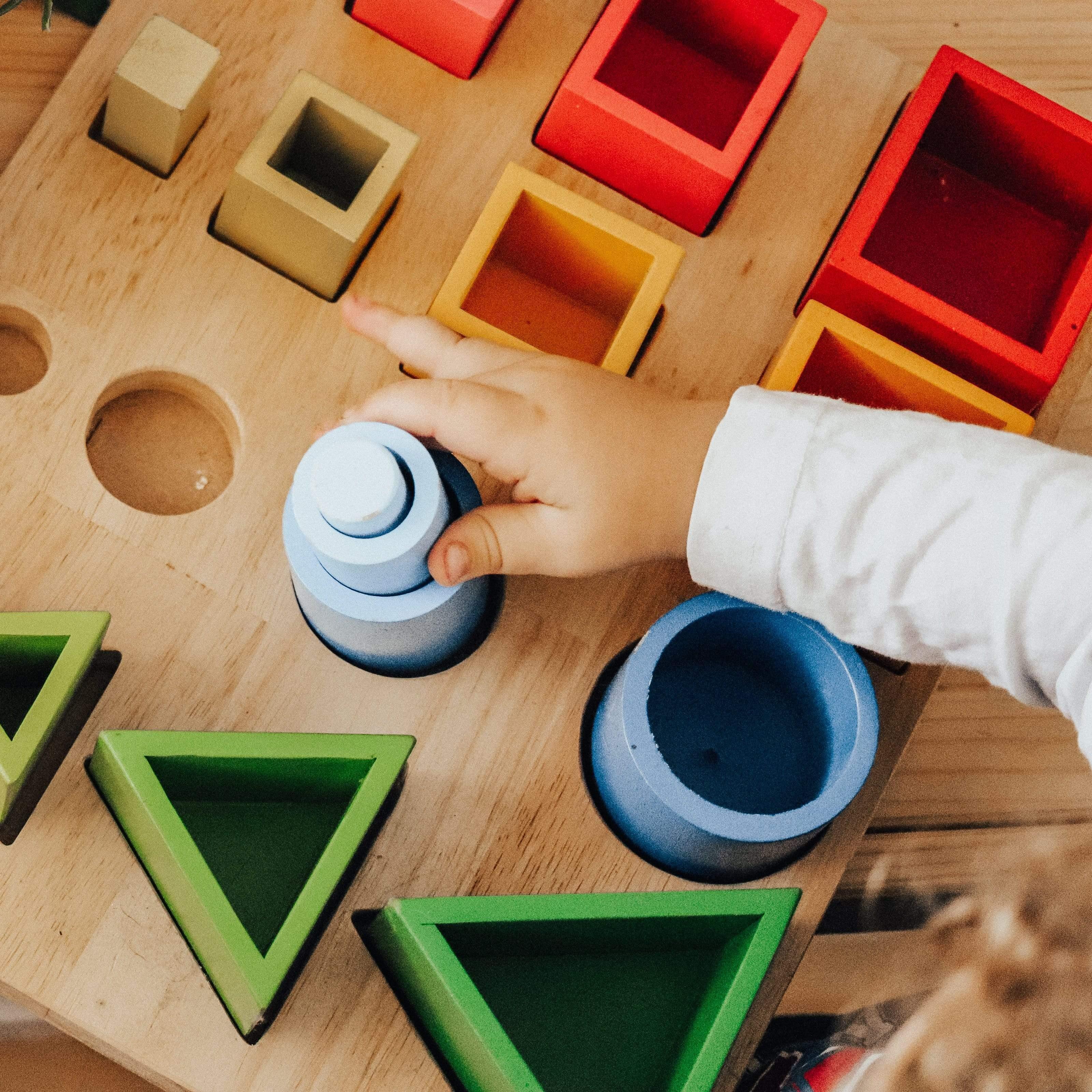 The Curated Parcel - 3D Nesting & Sorting Puzzle 