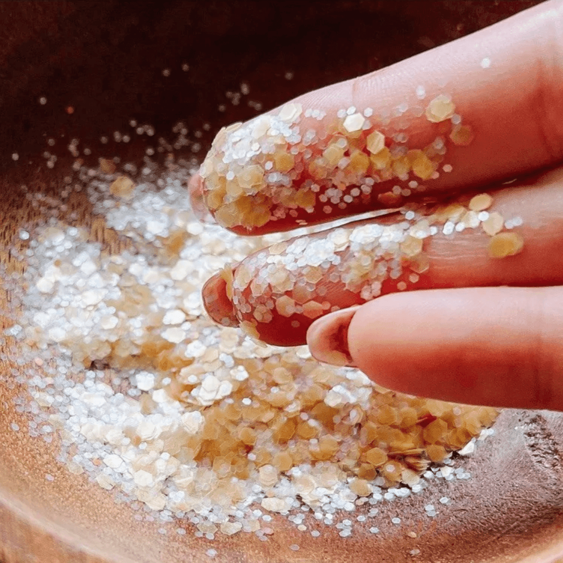The Curated Parcel - Bio Glitter -Wattle Blossom 