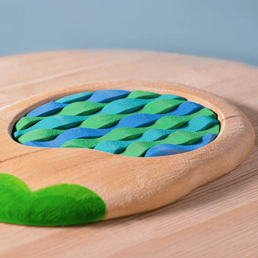 The Curated Parcel - Bumbu // Lake Puzzle 