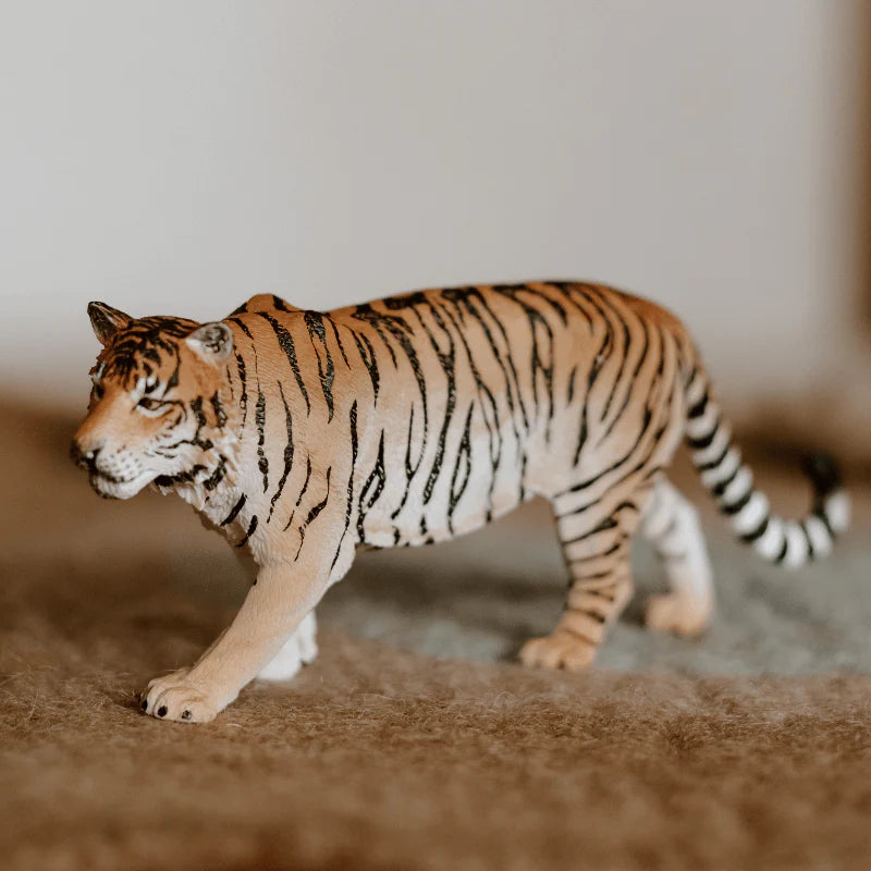 The Curated Parcel - CollectA // Siberian Tiger 