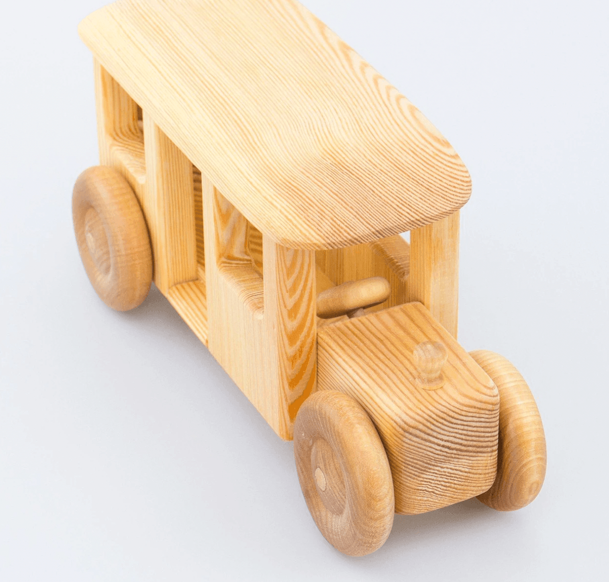 The Curated Parcel - Debresk // Big Bus 