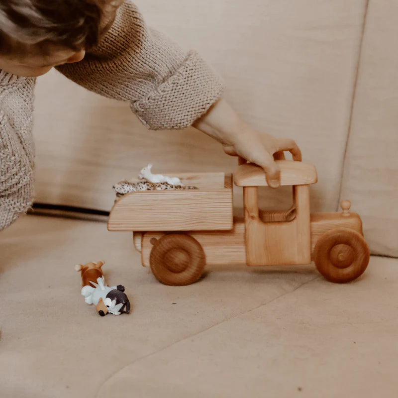 The Curated Parcel - Debresk // Big Tip Truck 