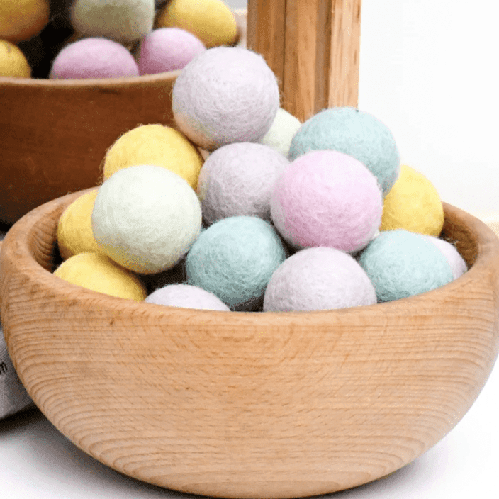 The Curated Parcel - Felt Balls 3cm 