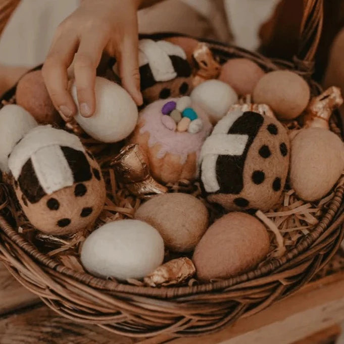 The Curated Parcel - Felt Carton Eggs 