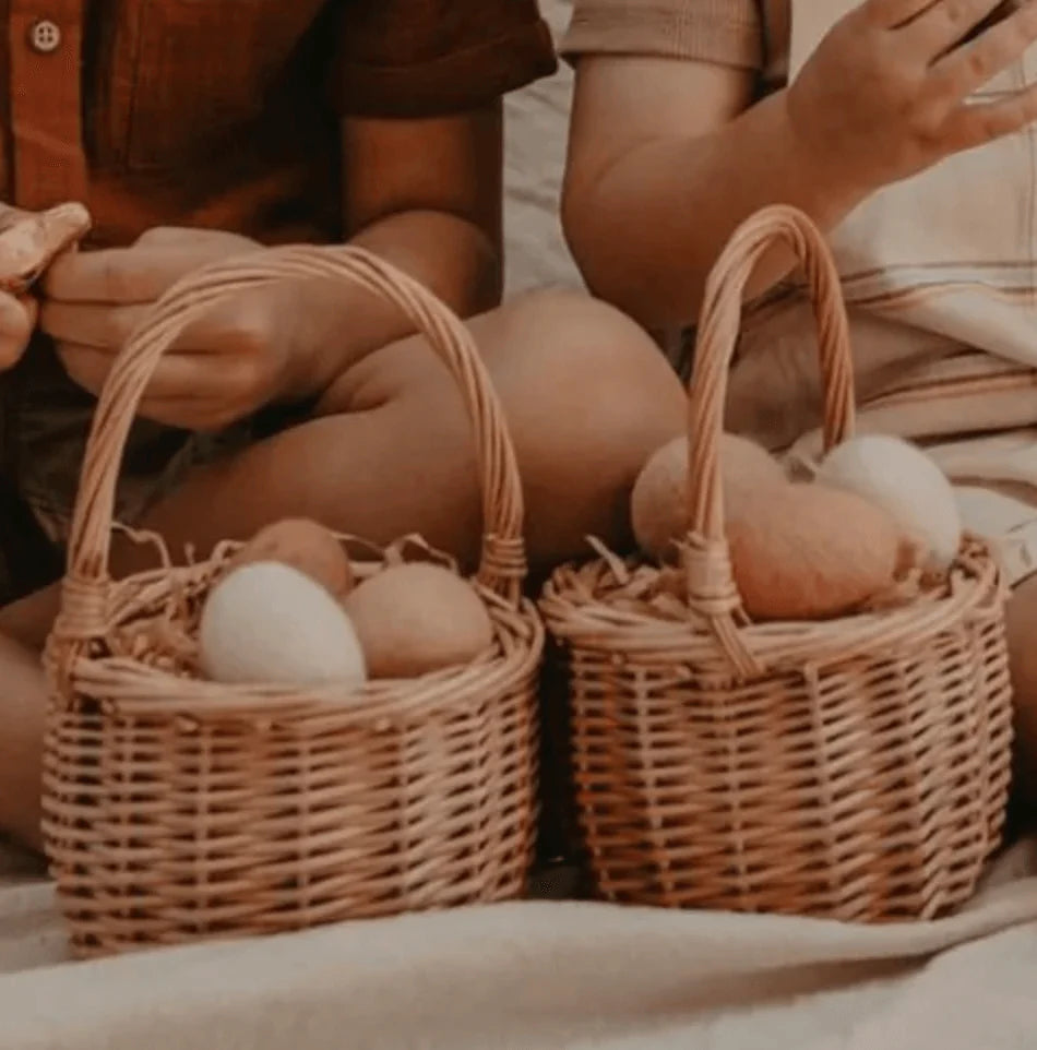 The Curated Parcel - Felt Carton Eggs 