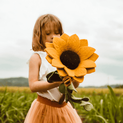 The Curated Parcel - Felt Sunflower 