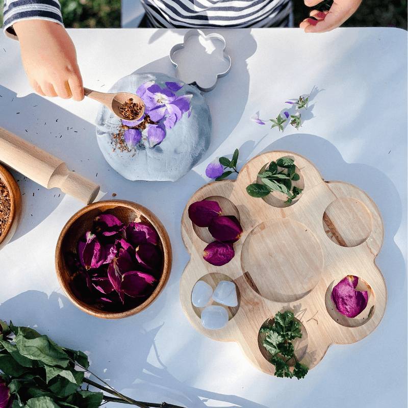 The Curated Parcel - Flower Sorting Tray 