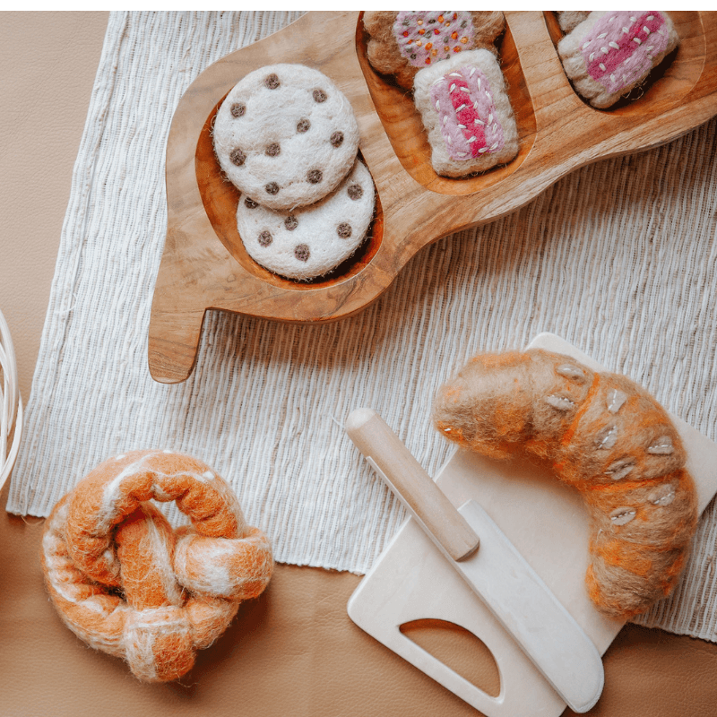 The Curated Parcel - Giant New York Pretzel 🥨 