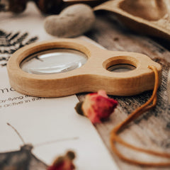 The Curated Parcel - Handheld Dual Magnifier 
