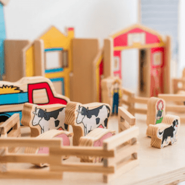 The Curated Parcel - Happy Architect Farm Set 