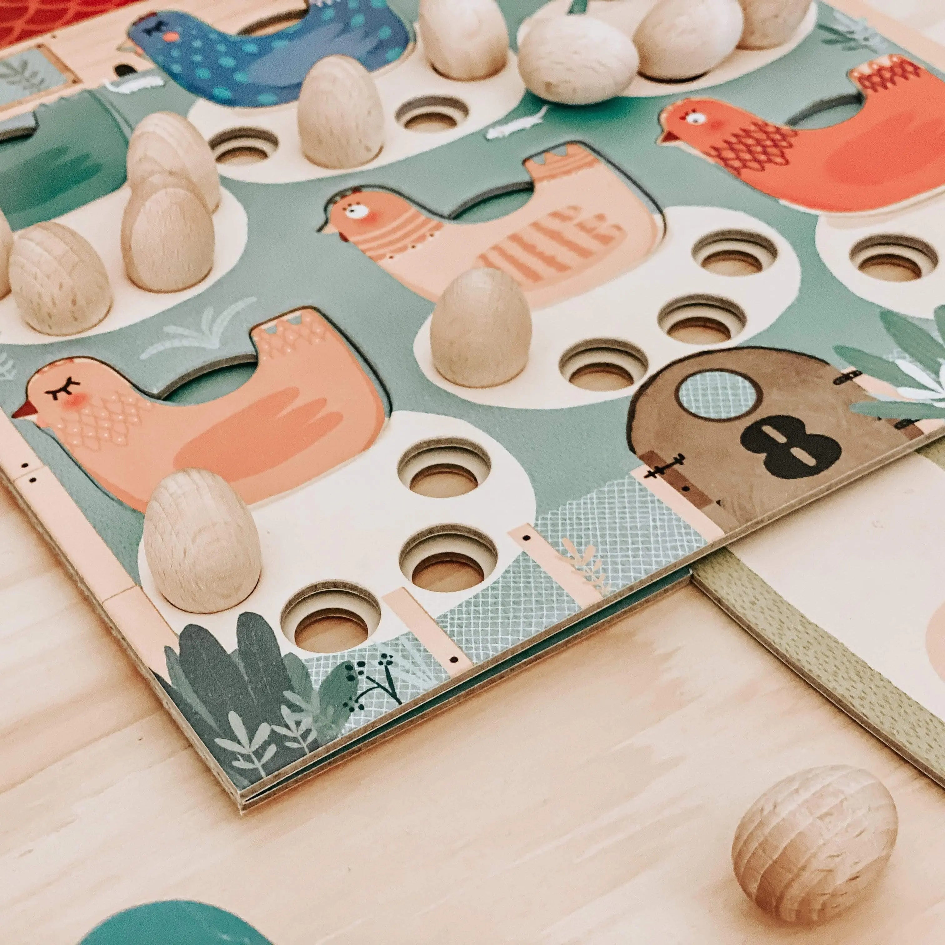 The Curated Parcel - Londji // Cluck! Cluck! The Fox! 