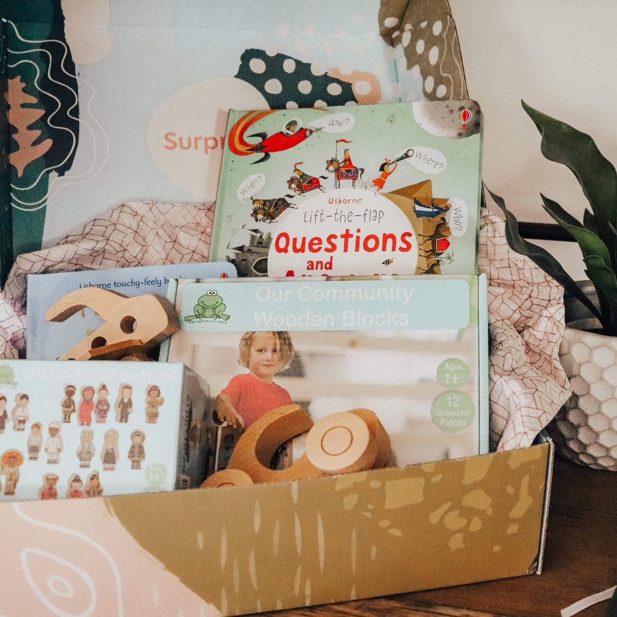 The Curated Parcel - Play &amp; Learn Boxes (3-5 Years) 