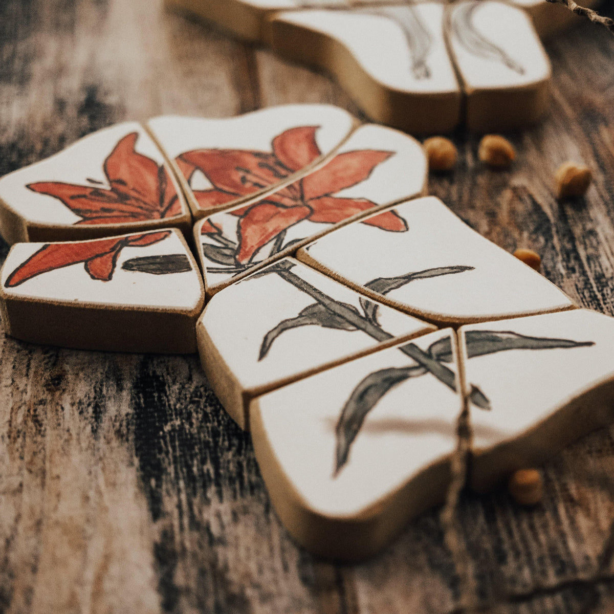 The Curated Parcel - Pocket Tiny Flower Puzzles 