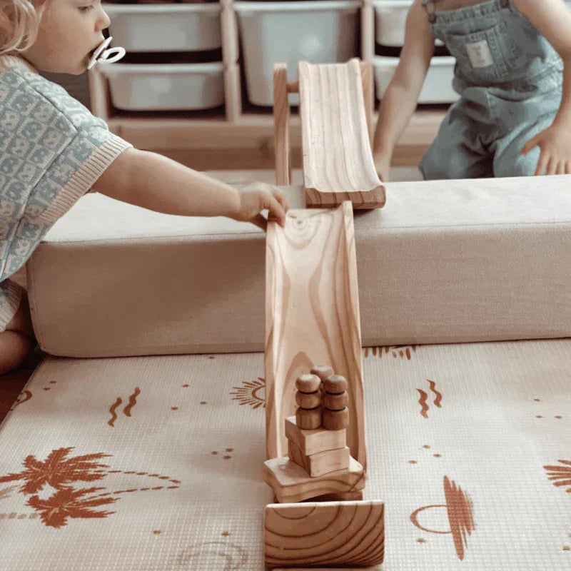 The Curated Parcel - Smash Jump & Roll 